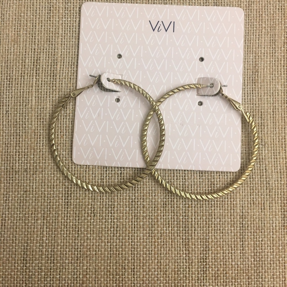 ViVI hoop earring